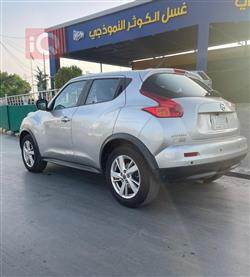 نيسان جوك